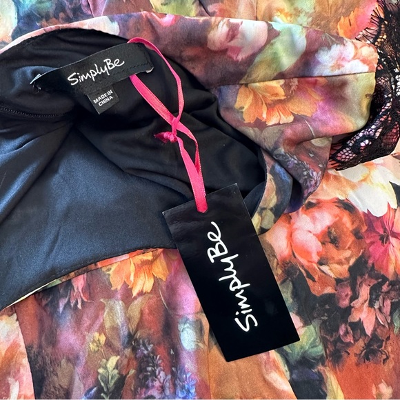 Simply Be Floral Long Sleeve Lace Detail Romper size 18 NWT - Picture 8 of 11